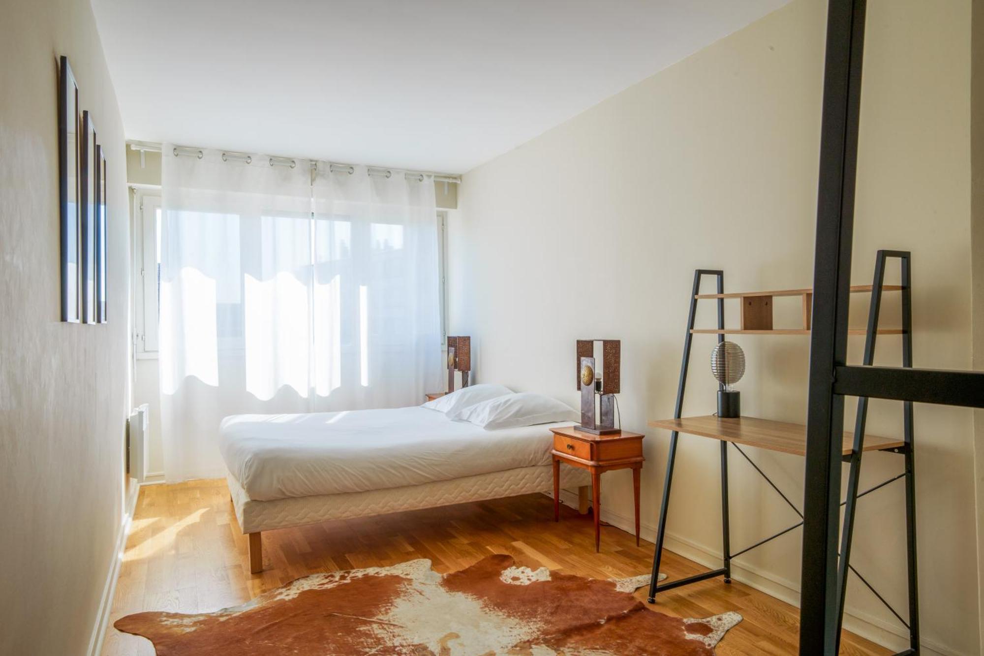 Appartement Tours Centre Avec Parking 4 P Εξωτερικό φωτογραφία