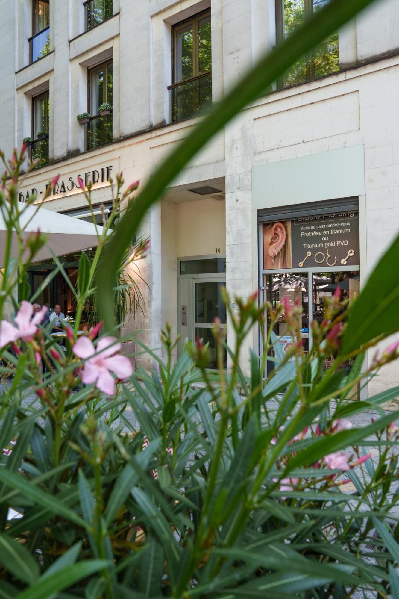 Appartement Tours Centre Avec Parking 4 P Εξωτερικό φωτογραφία